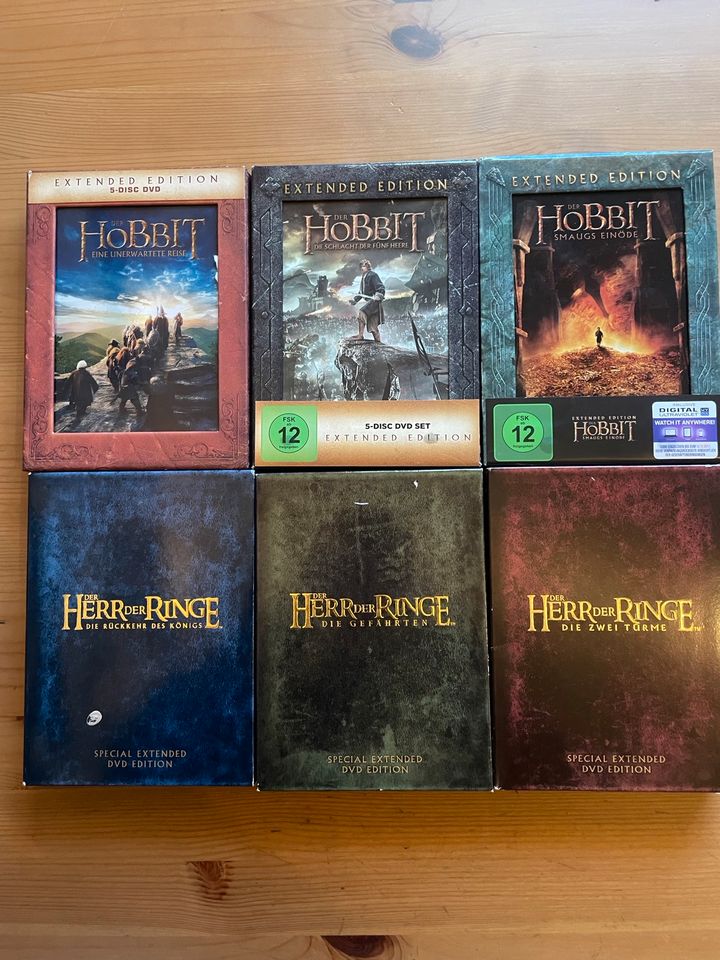 DVD Sammlung Der Hobbit Herr der Ringe extended Edition in Marburg