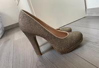 High Heels (Gold) Hessen - Steffenberg Vorschau