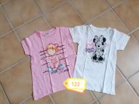 2 T-Shirts Gr 122 (Minnie Mouse und Conni) Niedersachsen - Giesen Vorschau