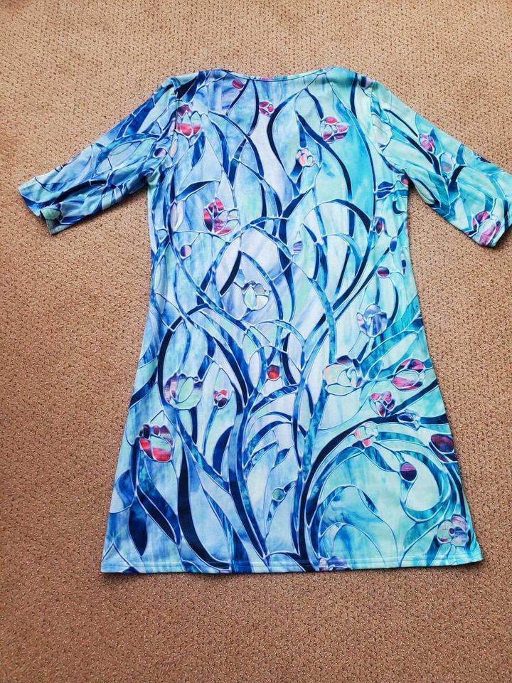 schönes nagelneues Kleid Frühjahr, Sommer Gr.40 in Königs Wusterhausen