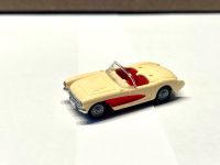 Wiking Chevrolet Corvette zweifarbig Cabrio PKW Oldtimer 1:87 Niedersachsen - Harpstedt Vorschau