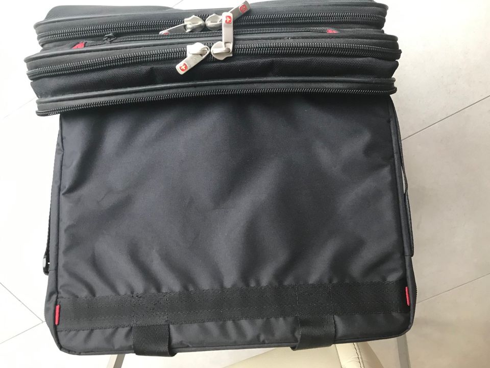 17" Notebook Trolley Wenger "Patriot" in Olsberg