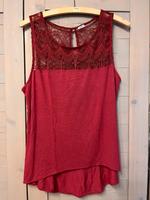 Top Bluse bordeauxrot mit Spitze Gr. 38 Hessen - Reinheim Vorschau