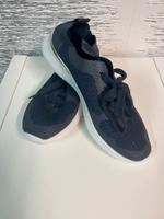 Sneaker Schuhe Sportschuhe sehr leicht 39 Lora Ferres Bayern - Weißenburg in Bayern Vorschau