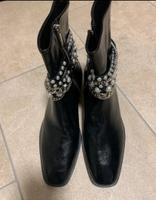 Ausgefallene Stiefelette von Zara neu und ungetragen Größe 39 Bayern - Trostberg Vorschau