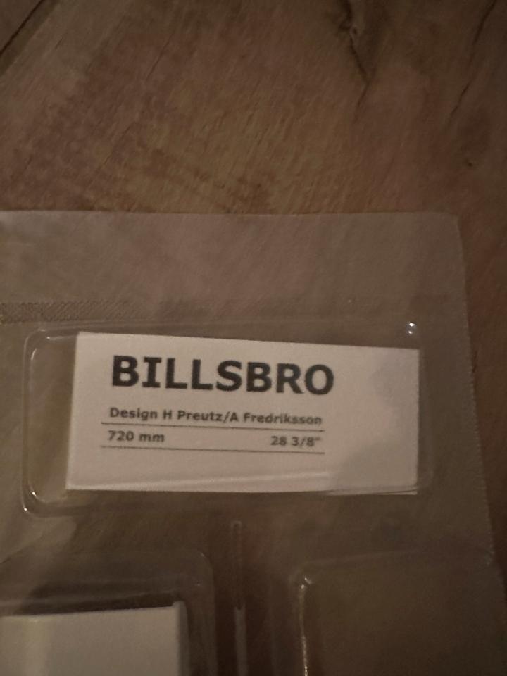 1 Ikea Billsbro Griff zu verschenken in Mildstedt