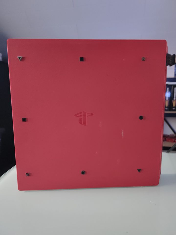 Play Station 4 Pro/4K 1TB Spider Man Edition in Übach-Palenberg