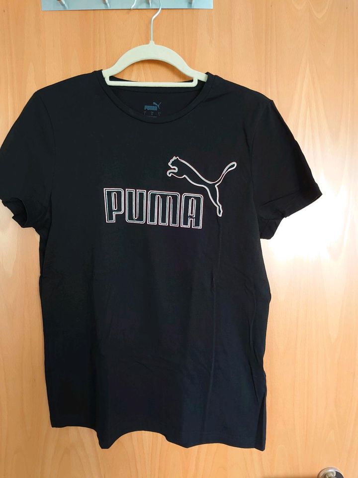 T-Shirt der Marke PUMA, UNGETRAGEN in Burg