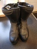 Motorradstiefel (Damen, Größe 39, Polo) Nordrhein-Westfalen - Finnentrop Vorschau