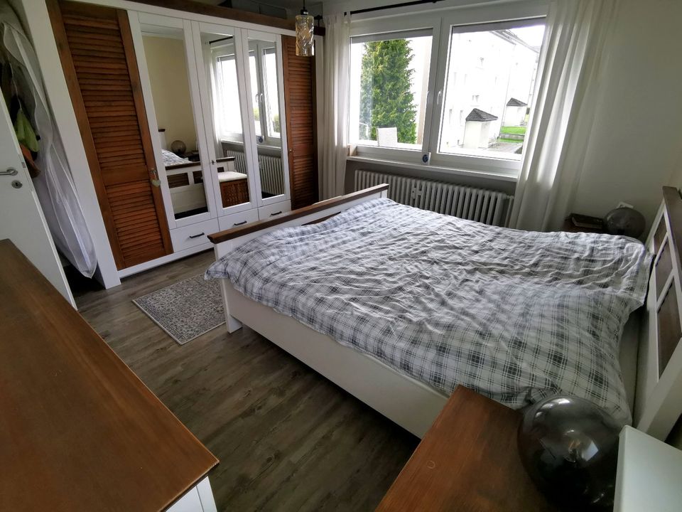 Attraktive 4-Zimmer-Wohnung in Bielefeld-Brake in Bielefeld