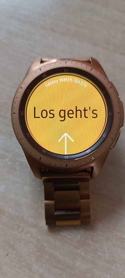 Samsung Galaxy Watch SM-R815F (42 mm) LTE fähig rosegold in Badbergen