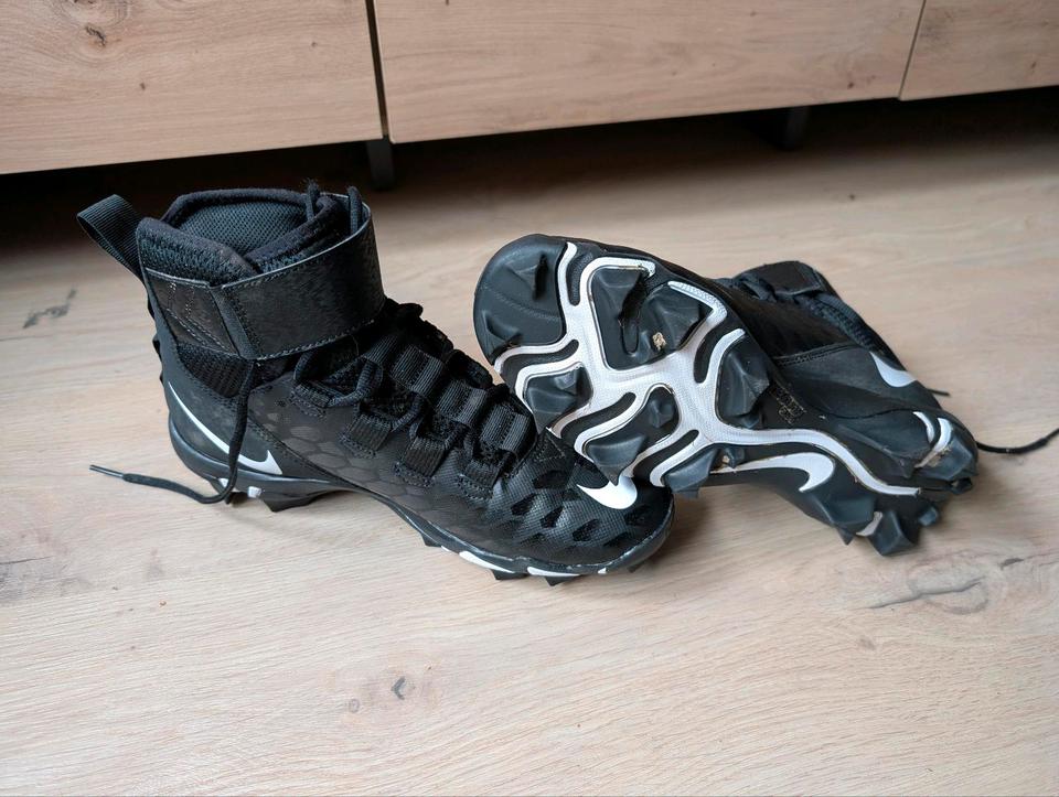 Nike Force Savage 2 Shark Hi All Terrain Fußballballschuhe in Essen