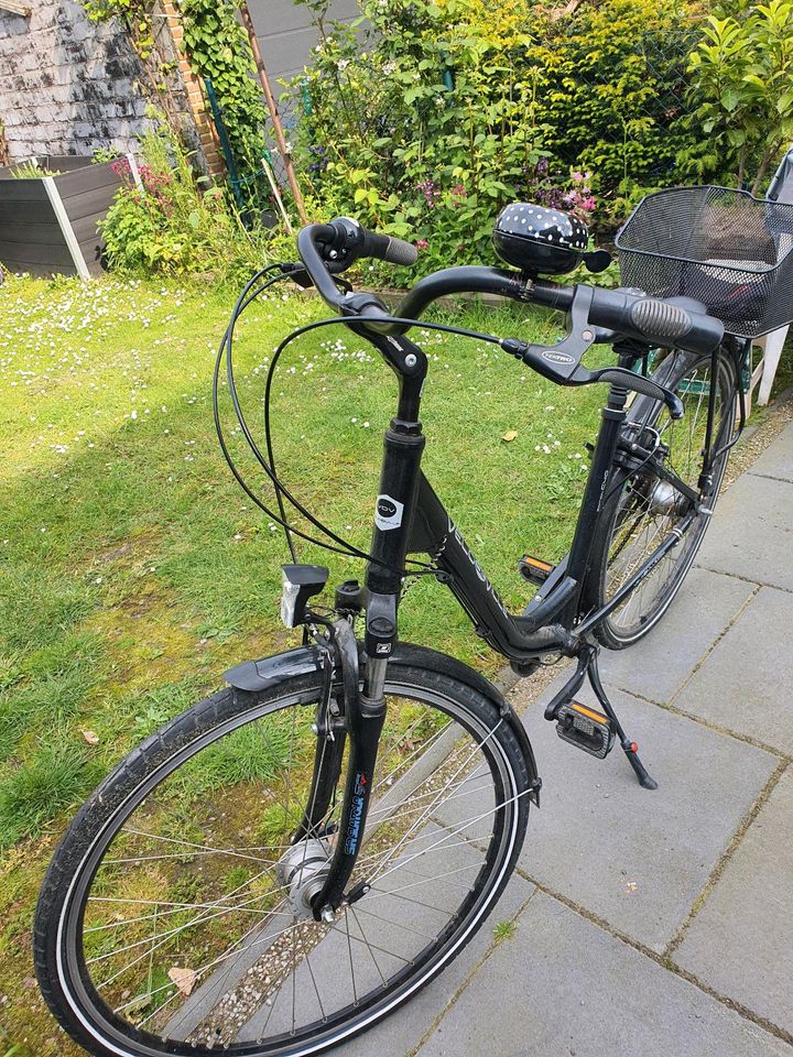 Damen Fahrrad 28 Zoll in Grefrath