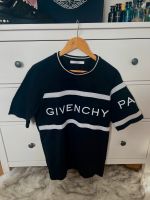 Original Givenchy Paris T- Shirt Gr: M ( 50 ) Hessen - Hofheim am Taunus Vorschau