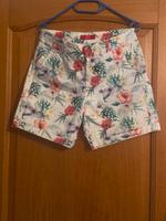 s.Oliver Kurze Hose Damen Shorts Gr: Blumenmuster Bayern - Tuntenhausen Vorschau