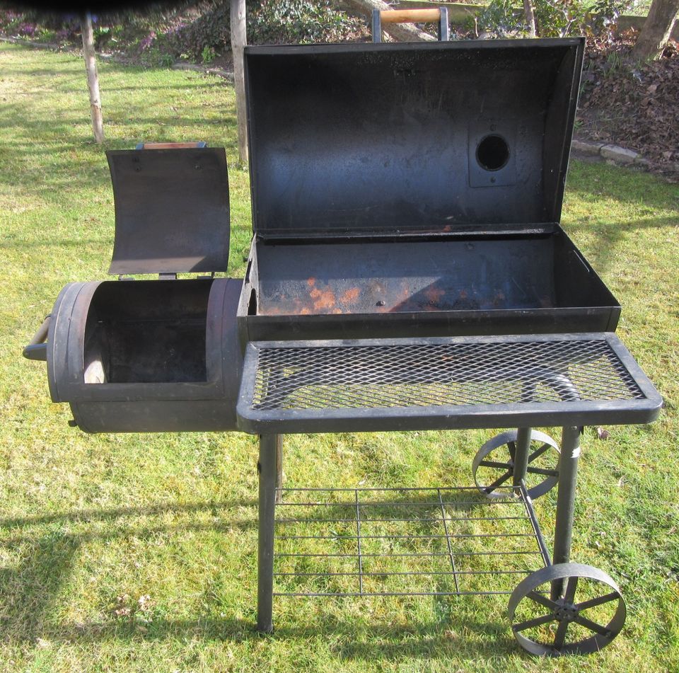 BBQ Smoker in Hollenbach