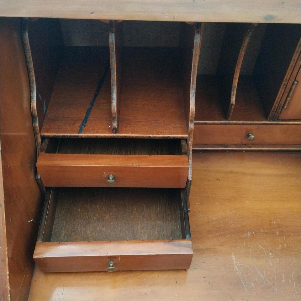 Englische Sekretär antik Kommode Holz Schreibtisch in Heinsberg