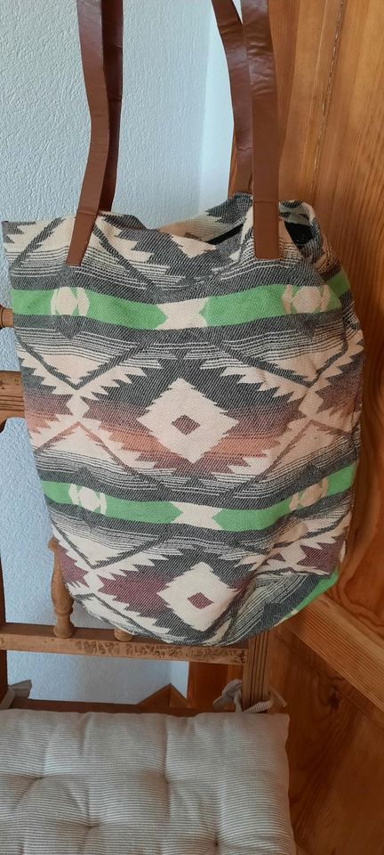 Tasche mit Muster in Eppelborn