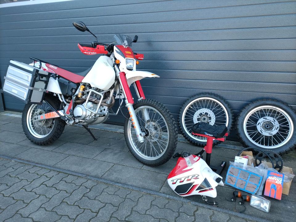 YAMAHA TT600R Belgarda DJ01 TTR600 in Hambühren