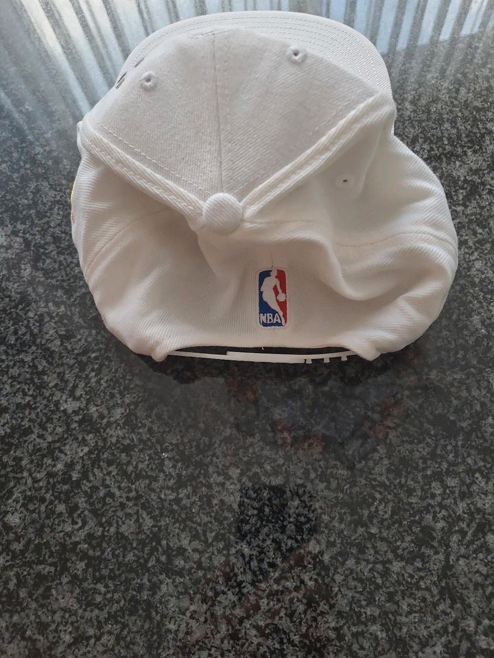 2014 NBA CHAMPIONS CAP von adidas in Hanau