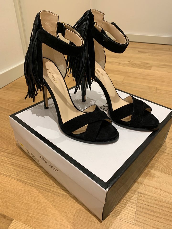 High Heels Nine West Gr. 40 schwarz Wildleder wie neu in Düsseldorf -  Bezirk 3 | eBay Kleinanzeigen ist jetzt Kleinanzeigen