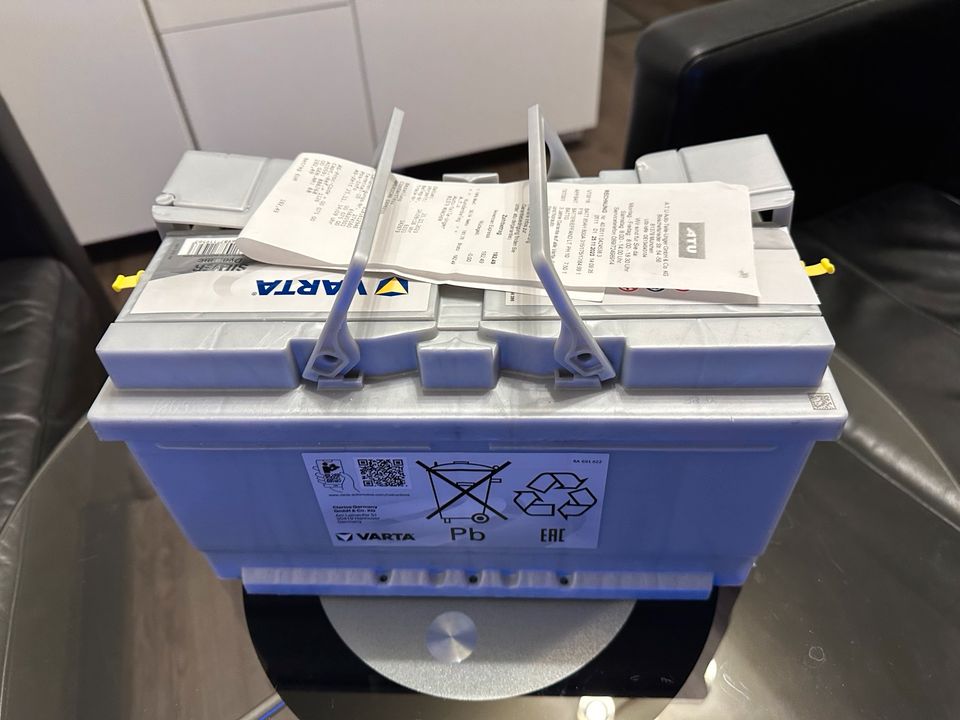 VARTA Silver Dynamic F18 Autobatterie 12V 85Ah 800A NEU! Garantie in München