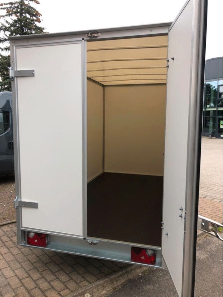 ❗❗❗SONDERPREIS ❗❗❗ Unsinn WEB 44 WEB-K 301519-20-13 Plywood Kofferanhänger Flügeltür Box 518000 2,0to 305x157 Anhänger Tandem Lichtdach Umzug Motorrad Quad Getränke Transport  Finanzierung in Leipzig