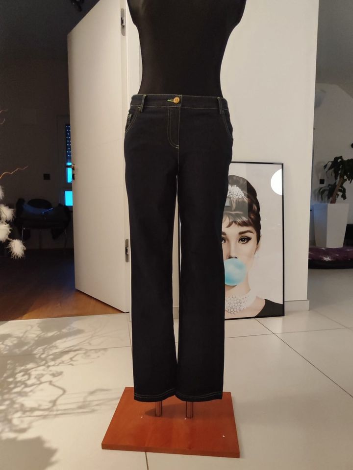 Class Roberto Cavalli Damenjeans Gr. ital.44 in Rückersdorf