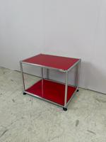 USM Haller Couchtisch - 50/35 - Rubinrot - versandbereit - MwSt. Berlin - Reinickendorf Vorschau
