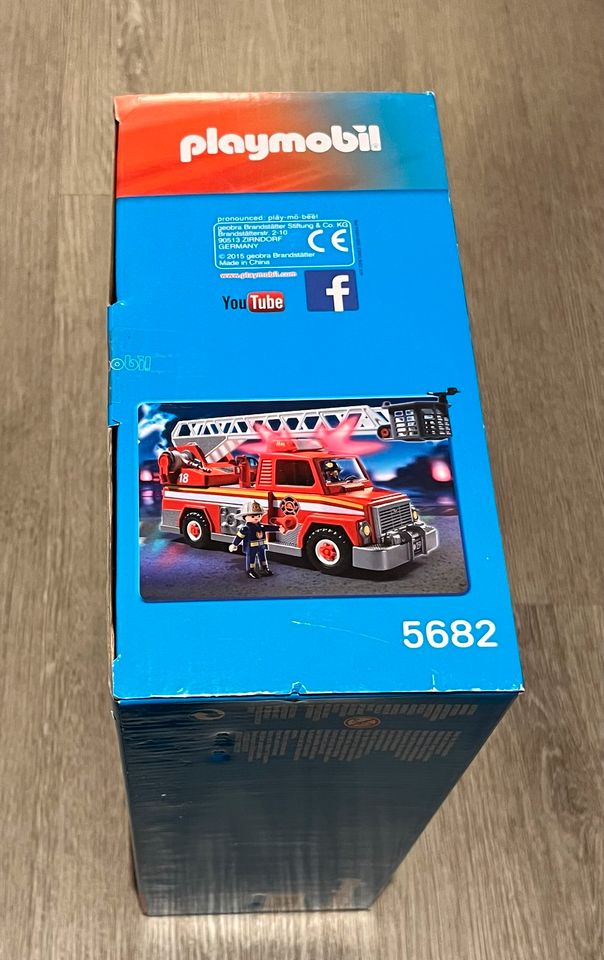 Playmobil US Feuerwehr 5682 Leiterwagen Neu OVP Sirene Blaulicht in Hamminkeln