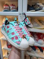 Adidas Superstar Gr. 40 Arizona Ice tea  Sneaker Green tea Berlin - Lichtenberg Vorschau