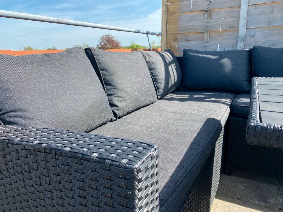 Jysk Terrassenmöbel Lounge schwarz Couch inkl. Tisch in Ingolstadt