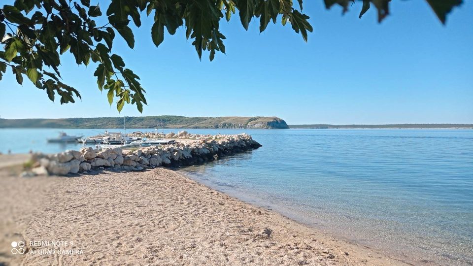 Ferienwohnung mit Pool 2,3,4 Personen Kroatien Dalmatien Zadar in Erkrath