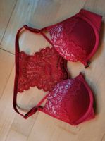 Hunkemöller BH 70A Spitze Rot *Neu* Nordrhein-Westfalen - Niederkassel Vorschau