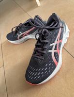 Asics Novablast 2 FF Blast blau/pink Laufschuhe Bayern - Donaustauf Vorschau