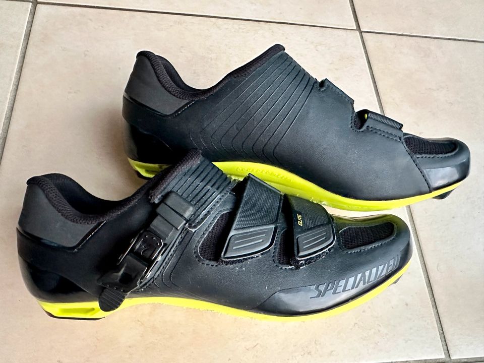 Specialized Radschuhe Gr. 45 wie NEU in Gütersloh