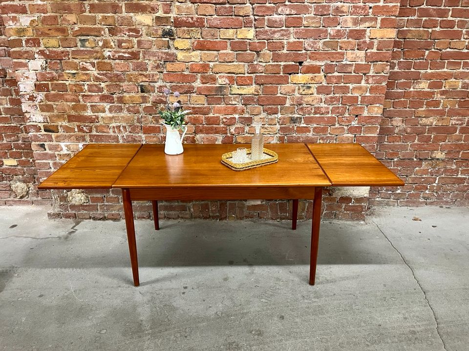 Teak Esstisch Wohnzimmertisch Table Vintage Danish Mid Century in Berlin