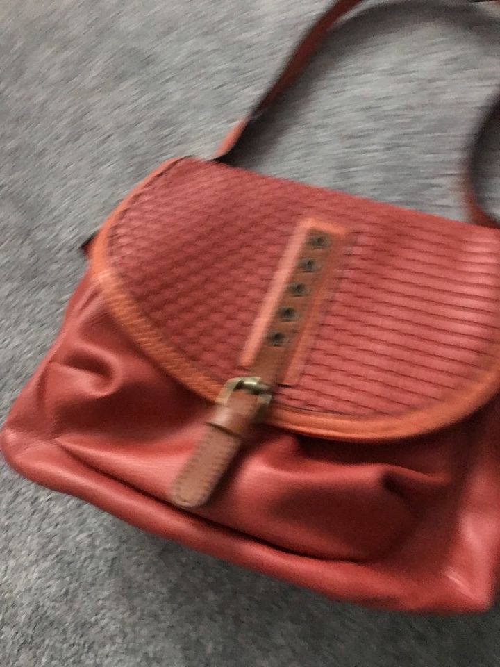 Damen Handtasche Designer in Hamburg