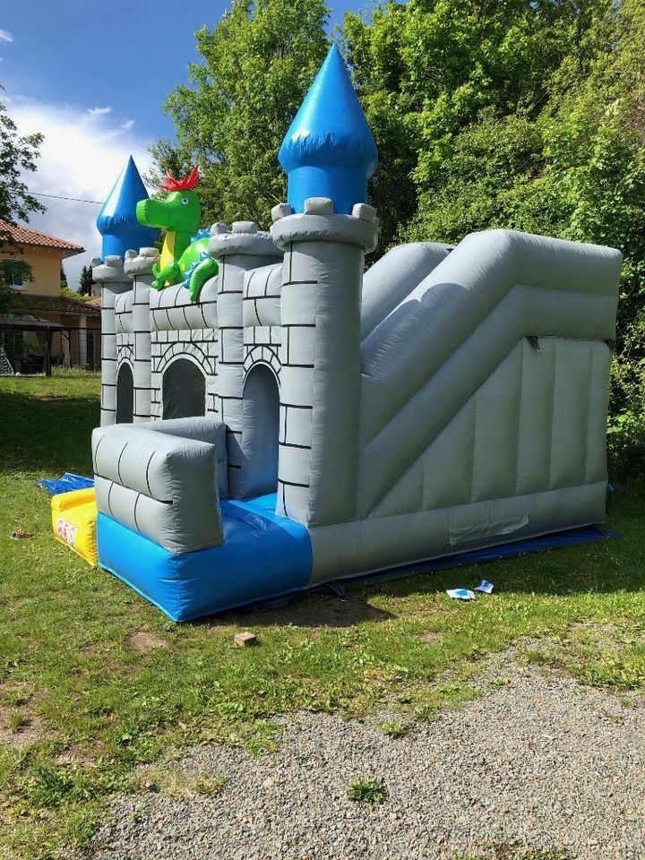 Ritterburg Hüpfburg mieten 5x5m mit Drache und Rutsche 12 Kinder in Waldmohr