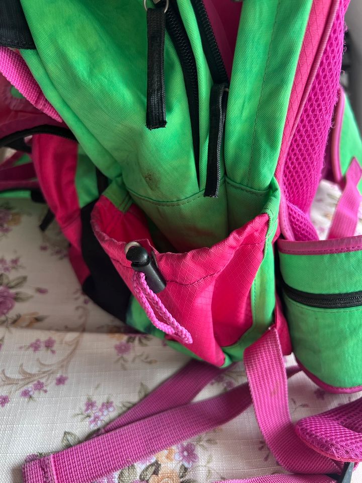 iKon Schulrucksack/Schulranzen gebraucht Pink/grün in Essen-West