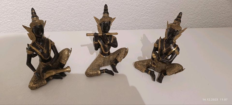 Thailändische messingfiguren in Nohfelden