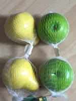 Neues Deko-Obst: 2 Äpfel und 2 Birnen Wandsbek - Hamburg Volksdorf Vorschau