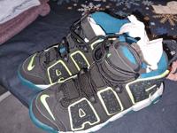 Nike Uptempo schwarz grün neon gelb Gr 36 wie neu Berlin - Neukölln Vorschau