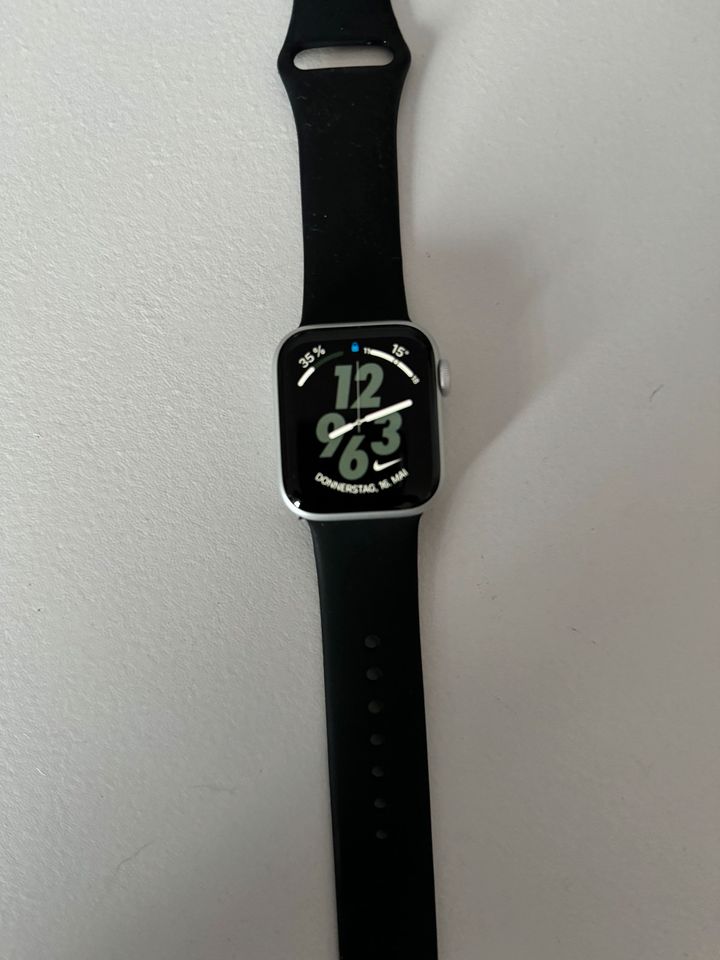 Apple Watch Serie 5 in Lüdenscheid