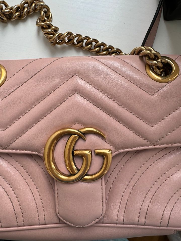 Gucci Marmont Tasche in Neuhaus am Inn