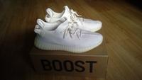 ADIDAS Yeezy Boost 350 V2 White - Sehr guter Zustand Düsseldorf - Angermund Vorschau