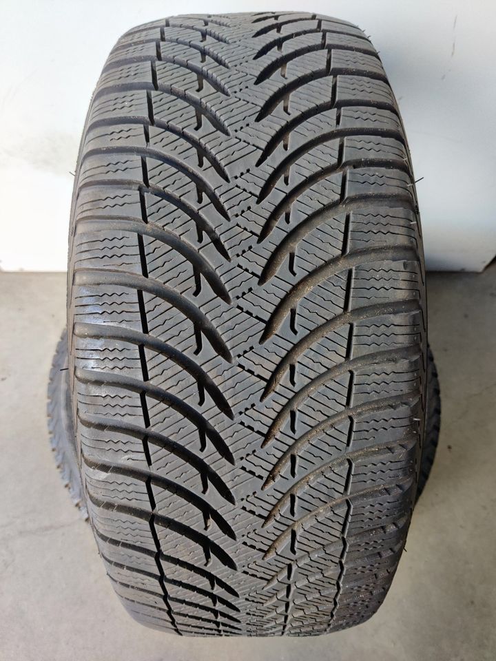 2 x Michelin Alpin A4 215/40 R17 87V  WINTERREIFEN 7,2mm in Kall