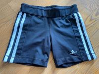 2 Adidas Sport Short climalite 7-8 Jahre München - Laim Vorschau