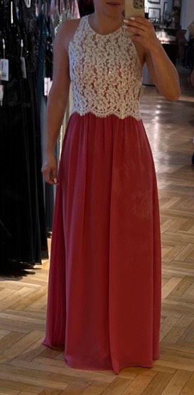 Abendkleid Gr. 34 von Vera Mont in Kumhausen