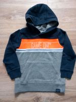 Hoodie in 116/122 Bayern - Burglengenfeld Vorschau